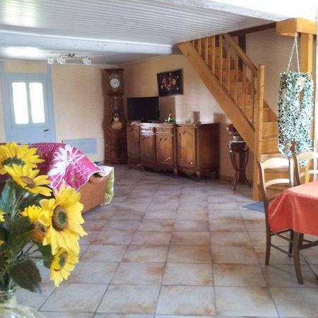 Bed and Breakfast La Croix De Bois Jayat Exterior foto